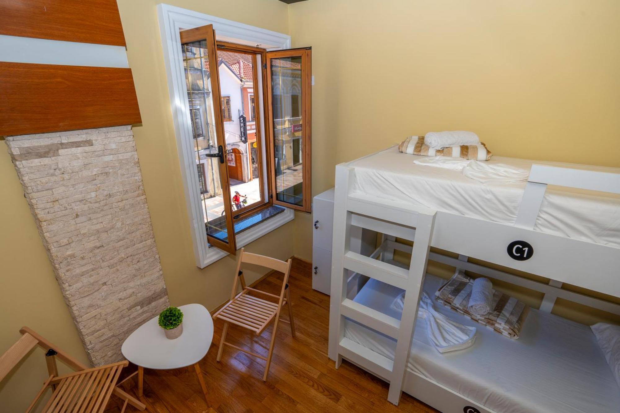 Terrace Hostel & Lounge Bar Σκόδρα Εξωτερικό φωτογραφία