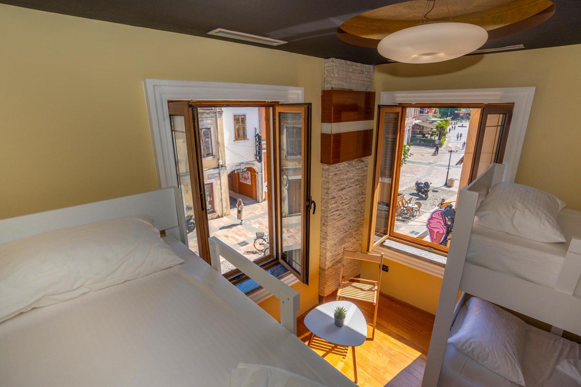 Terrace Hostel & Lounge Bar Σκόδρα Εξωτερικό φωτογραφία