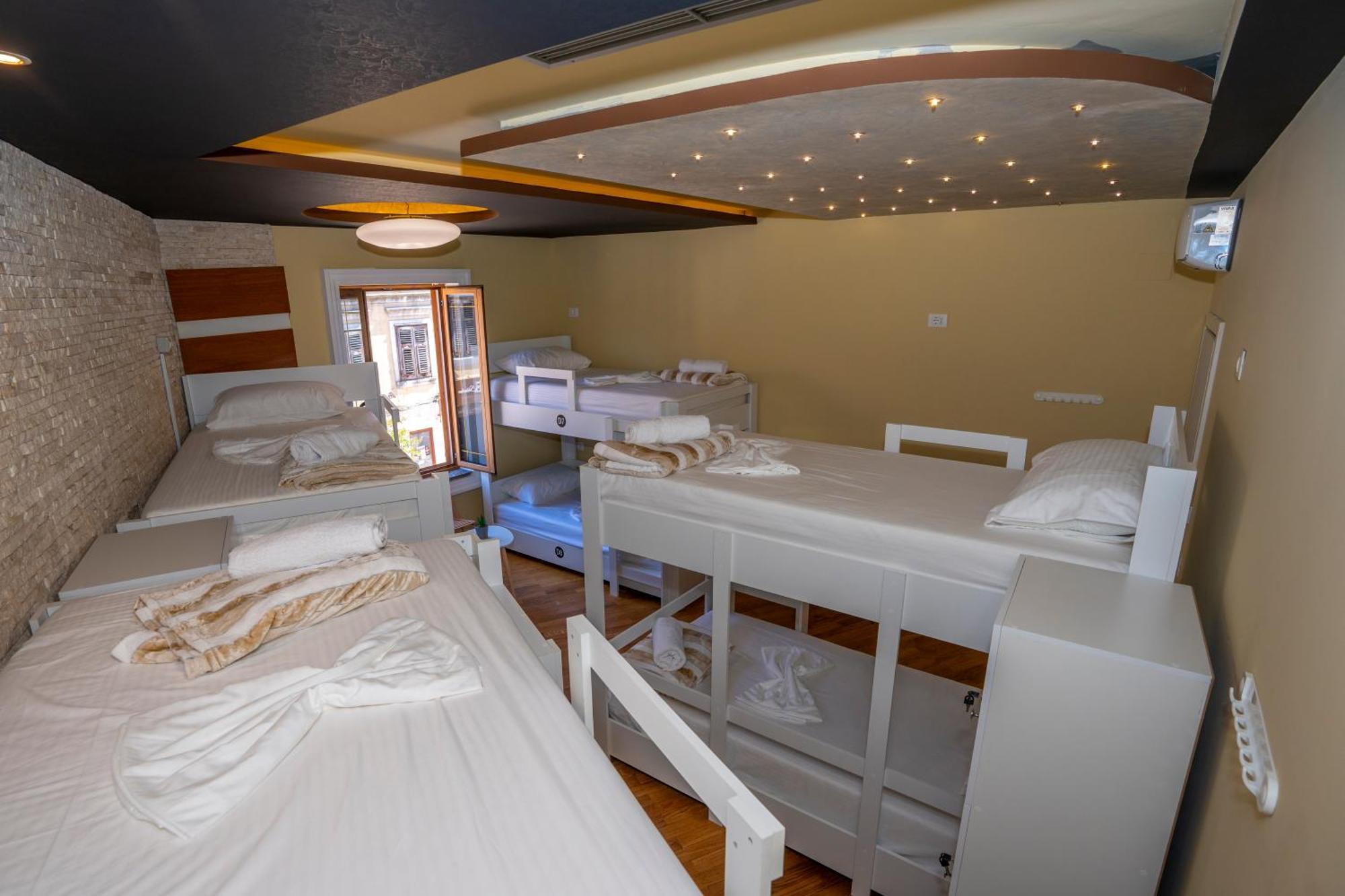 Terrace Hostel & Lounge Bar Σκόδρα Εξωτερικό φωτογραφία