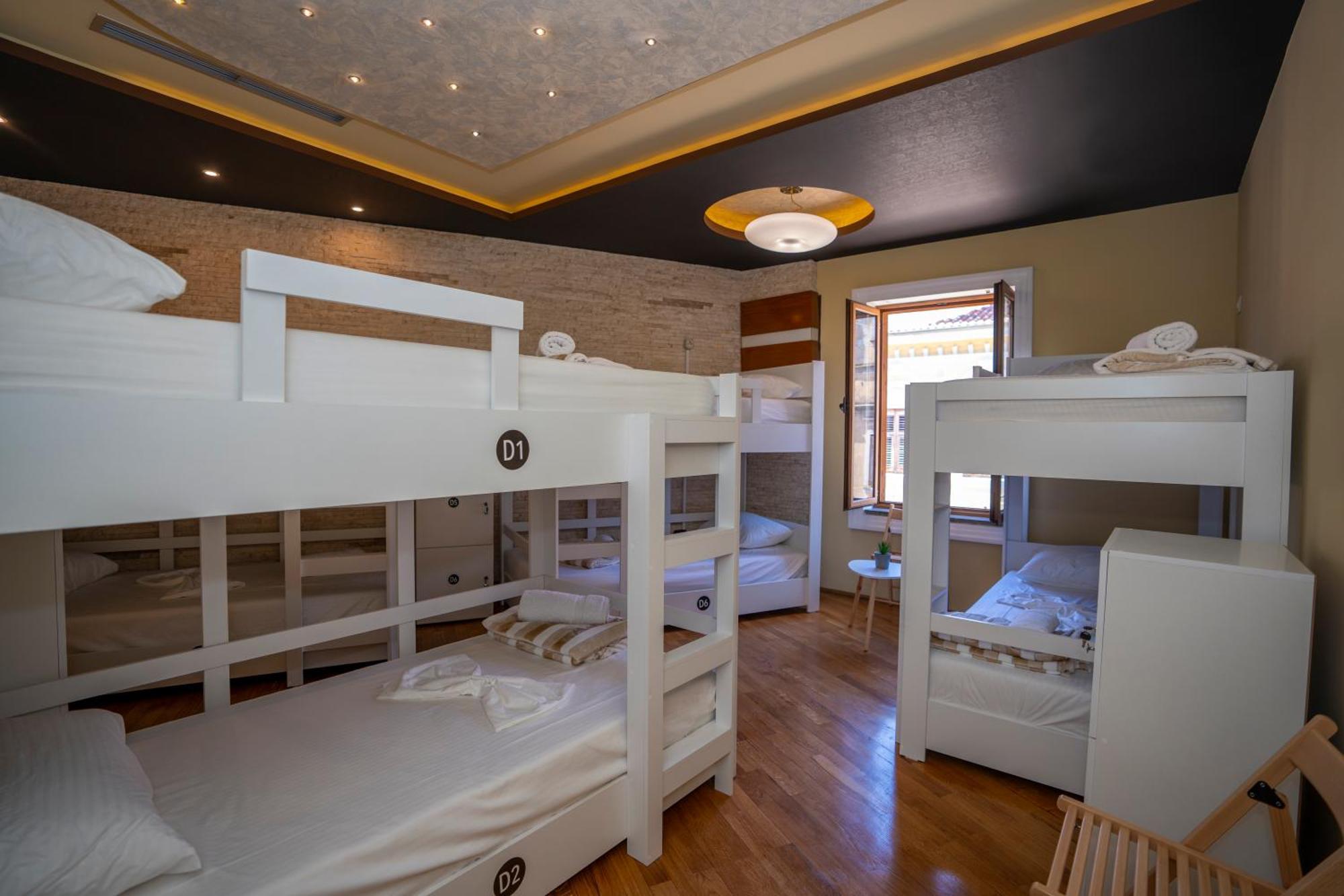 Terrace Hostel & Lounge Bar Σκόδρα Εξωτερικό φωτογραφία